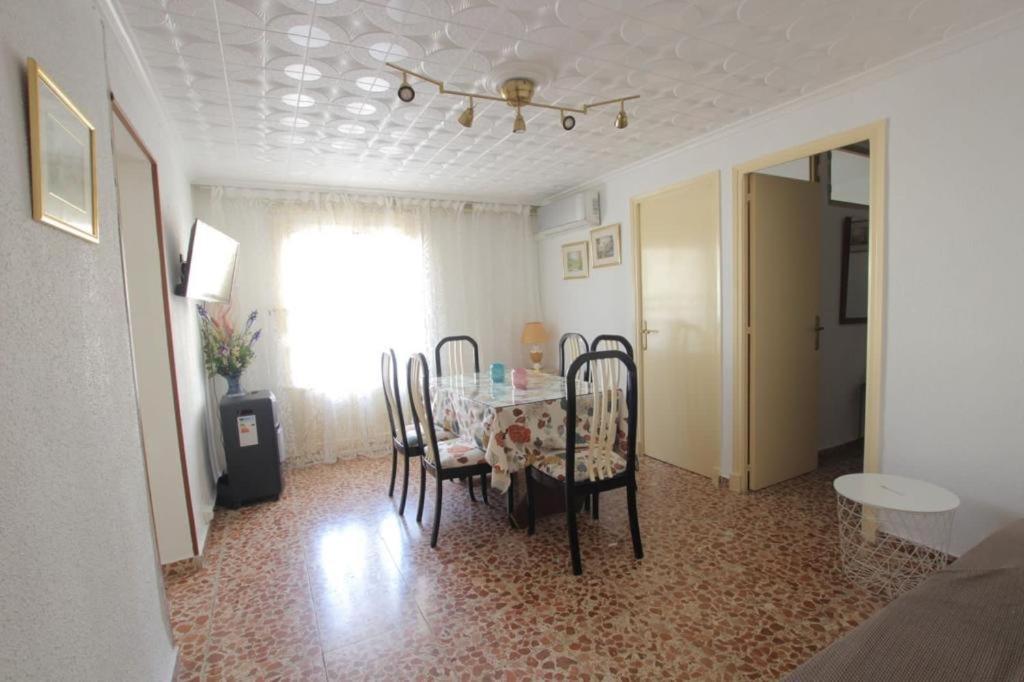Apartments Plaza De Las Escuelas Аліканте Екстер'єр фото