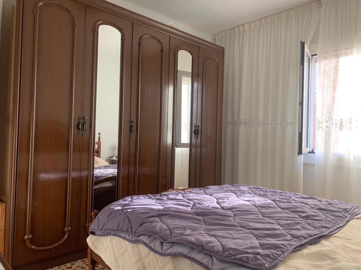 Apartments Plaza De Las Escuelas Аліканте Екстер'єр фото